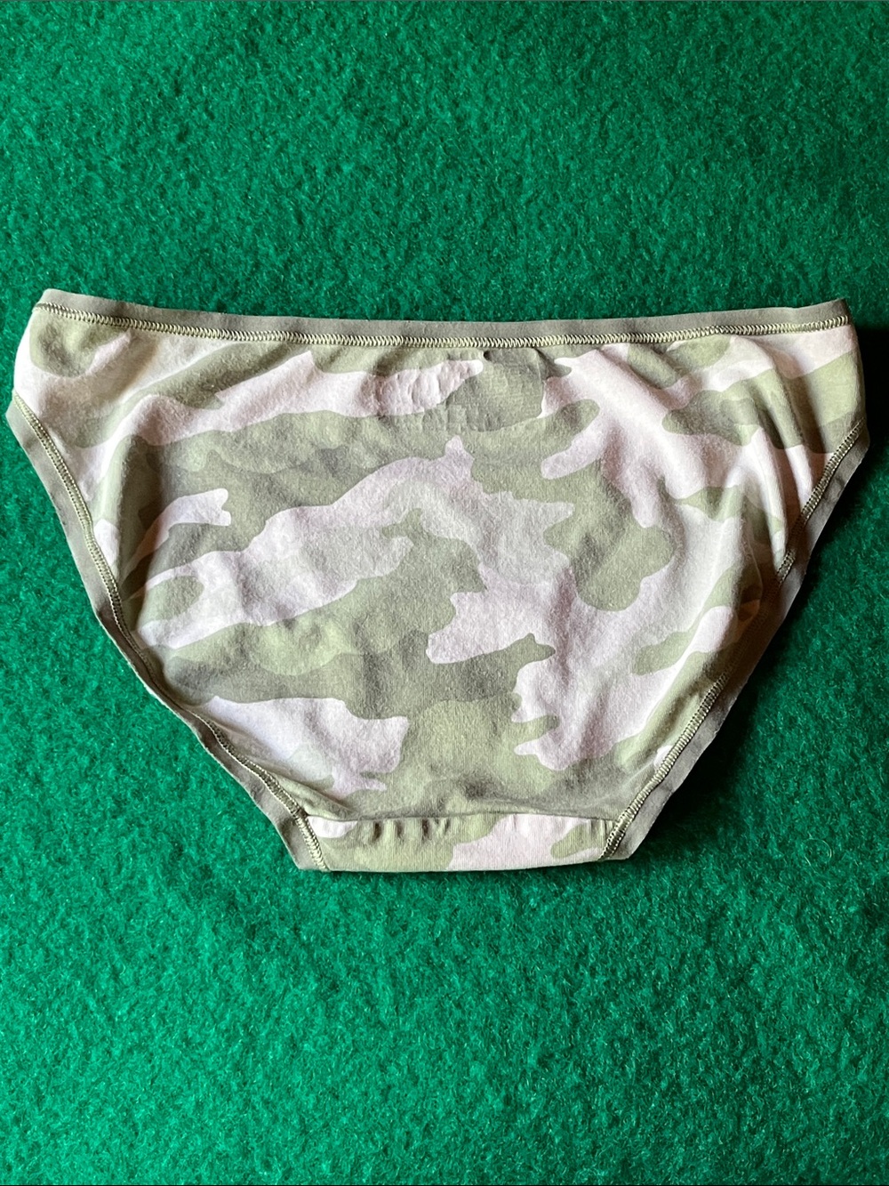 Old Navy Cotton Bikini Underwear Green Camo & Cream Camo Small - Picture 2 of 3